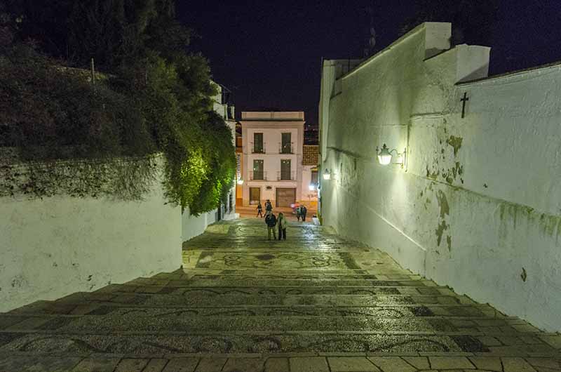 Córdoba 232 - Cuesta del Bailio - imagen nocturna.jpg